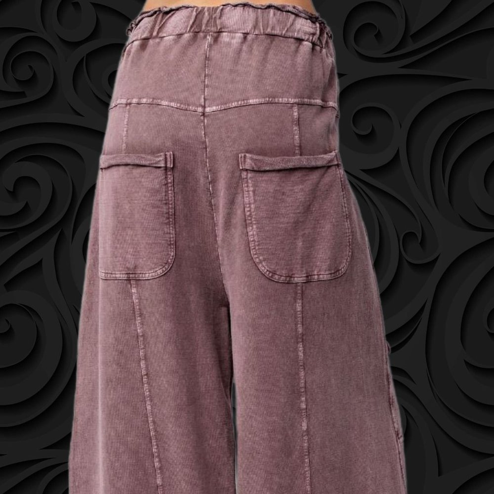 EASEL Perfect Cargo LUX Premium Mineral Wash Wide Leg Pant Raw Hem Seam Details - Picture 9 of 11